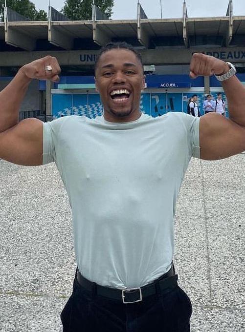 Portrait de Maël Boua, médecin en spécialisation MPR et coach sportif